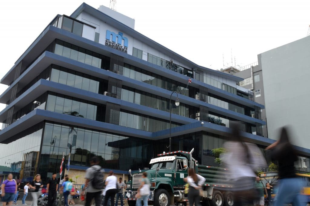 Imagen principal del artículo: Congreso aprueba reforma a la regla fiscal: exclusiones pasan de 201 a 327
