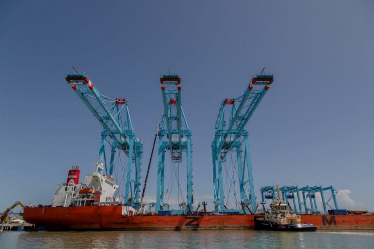 Por qué JAPDEVA y el MOPT se enfrentan por los barcos que atiende la Terminal de Contenedores de APM Terminals