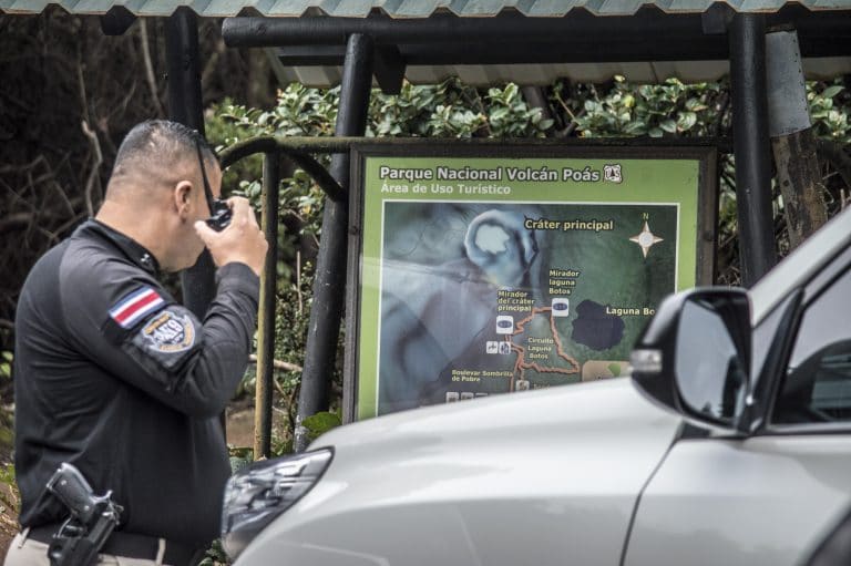 Cierran el Parque Nacional Volcán Poás por aumento de gases