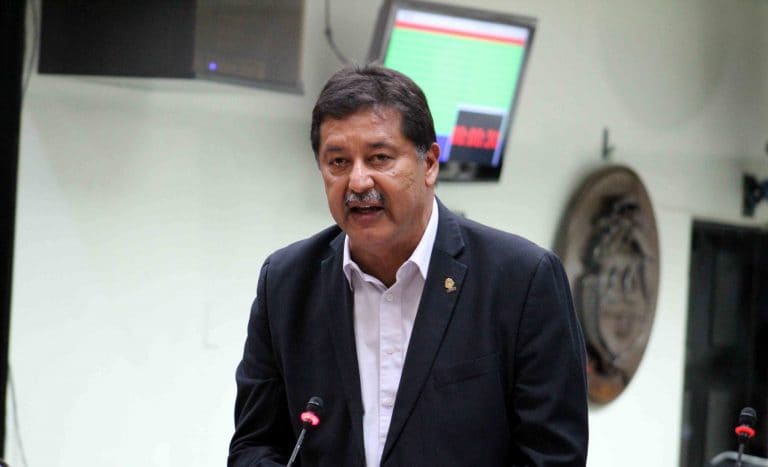 Procuraduría de la Ética denuncia a Víctor Morales Zapata por tráfico de influencias