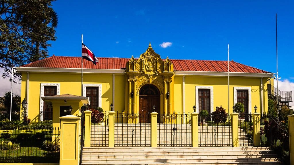 Imagen principal del artículo: Costa Rica tiene una visión hiperlimitada de su política exterior