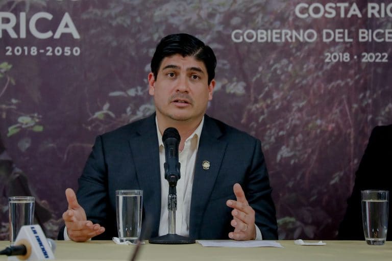 Presidente responde a Comisión Política del PAC: "Es tiempo de construir en unión"