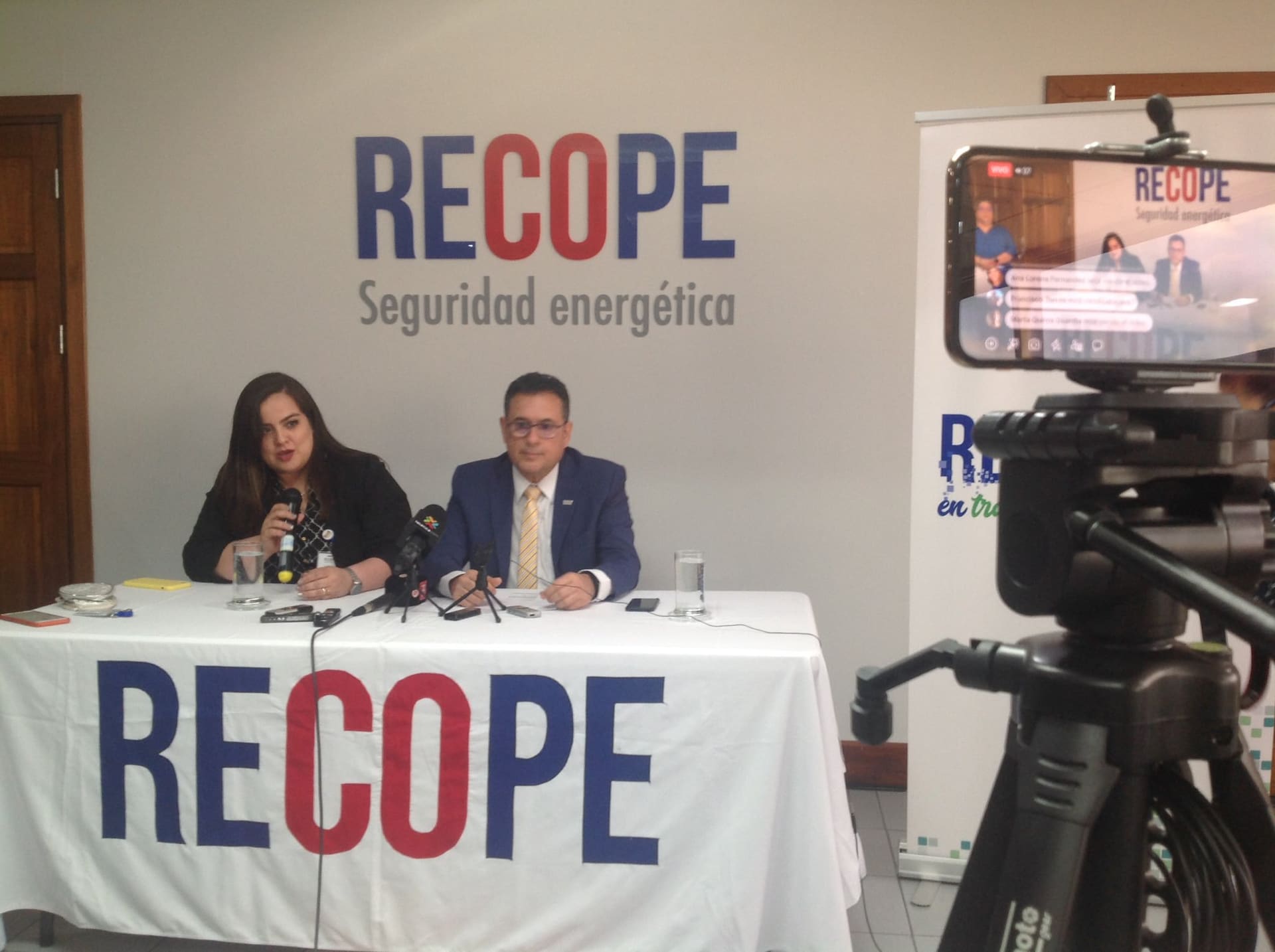 Imagen principal del artículo: La autopsia de Soresco y aumento en el desempleo