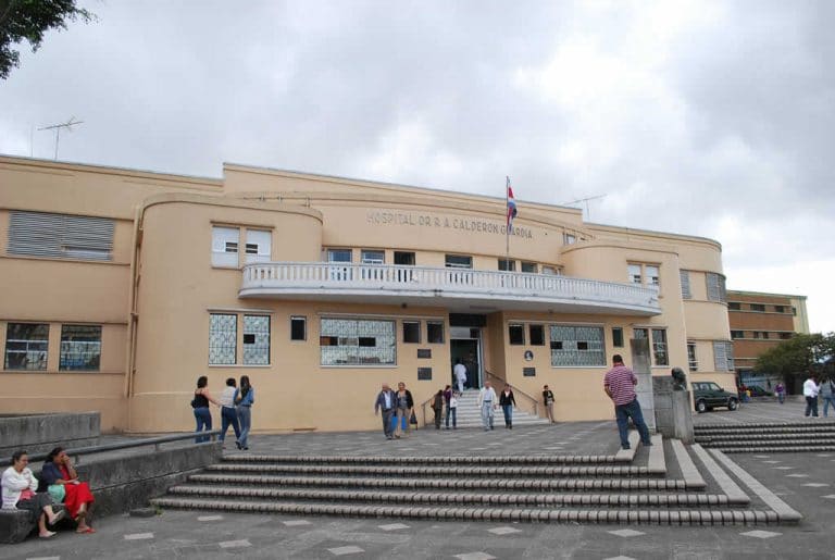 AyA niega "categóricamente" haber racionado el agua del Hospital Calderón Guardia