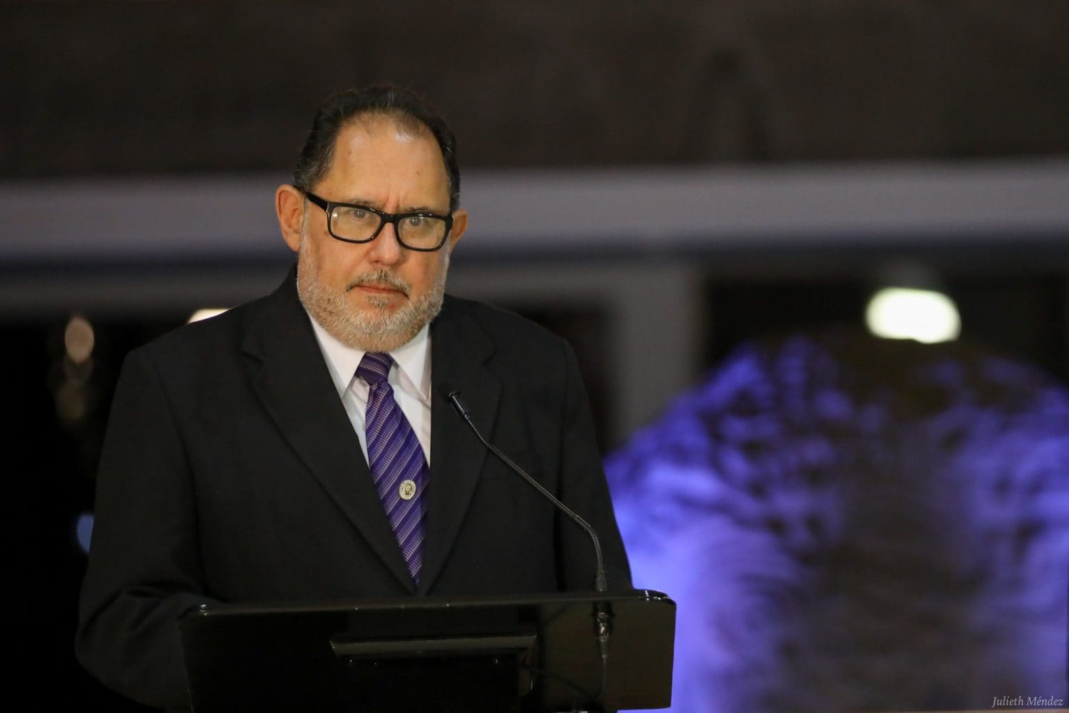 Imagen principal del artículo: COVID-19: Resumen del jueves 16 de abril