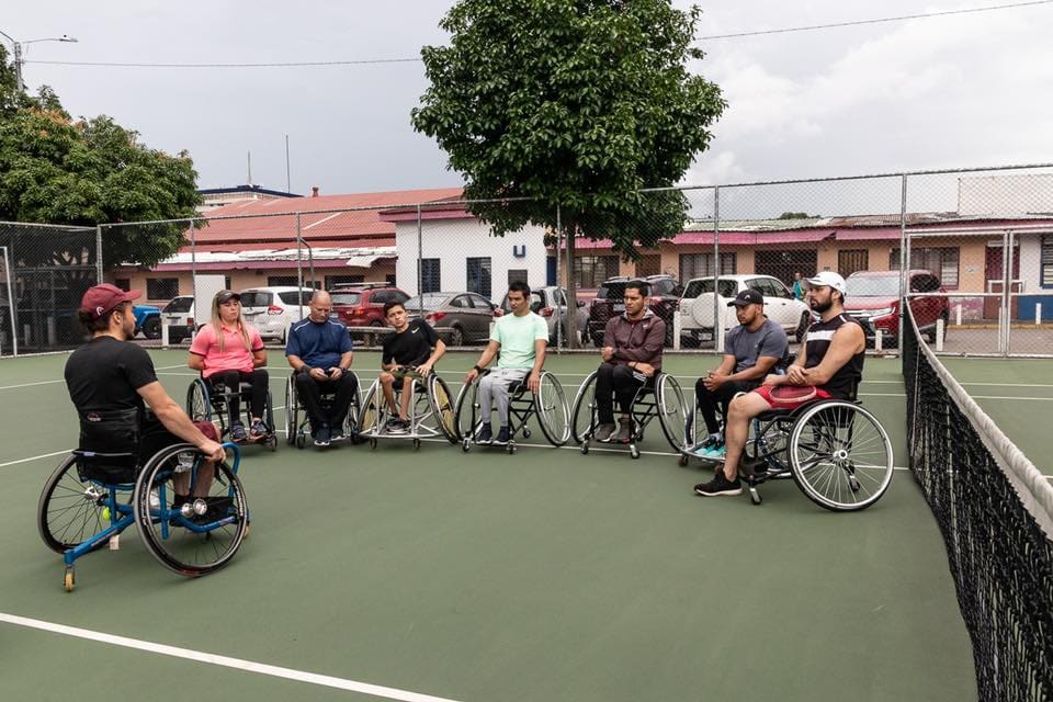 Imagen principal del artículo: "Tennis Sobre Ruedas" cumplirá 2 años de trabajar por la inclusión y el desarrollo del deporte
