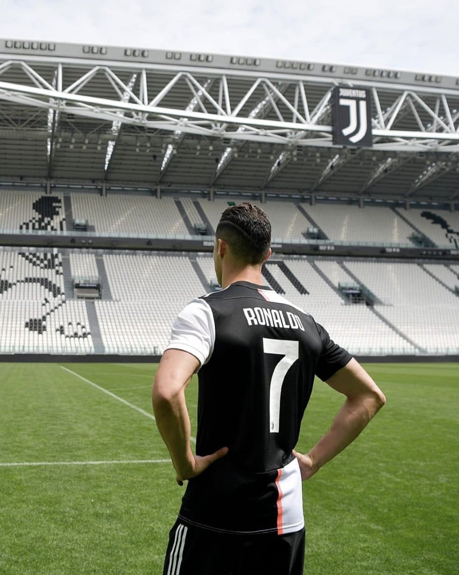 Imagen principal del artículo: LeBron lleva el #BlackLivesMatter a otro nivel y dos partidazos reanudarán el fútbol italiano