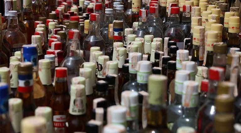 Pese a que todos los criterios fueron negativos, comisión avala proyecto para el patrocinio del licor en el deporte