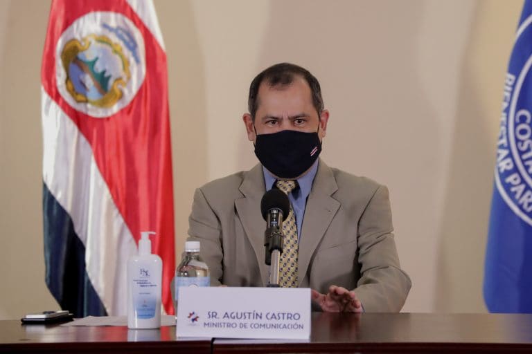 Gobierno enviará consulta a ministros para decidir si veta o no cannabis medicinal