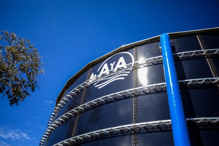 Defensoría enumera deficiencias del AyA que provocan crisis de agua en Costa Rica