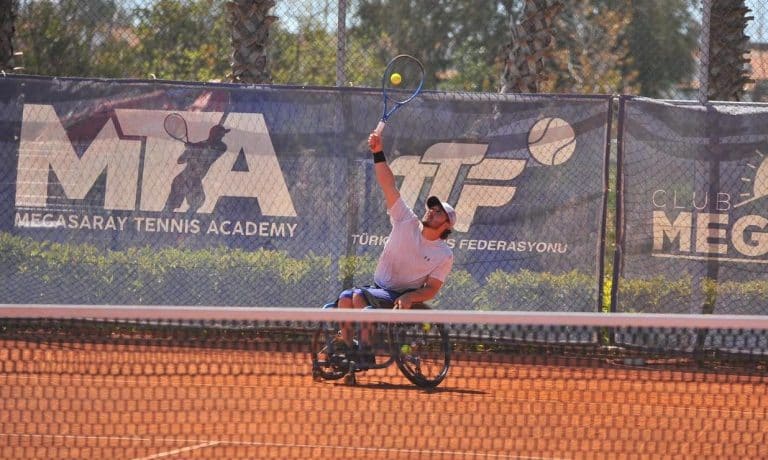 El costarricense José Pablo Gil quedó subcampeón del Kros Medical Open en Turquía