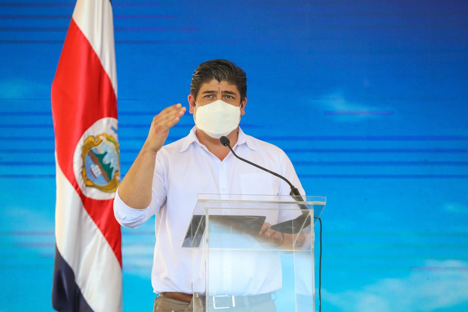 Imagen principal del artículo: Alvarado: "El Gobierno no respalda el proyecto de legalización de cannabis, no fue promesa de campaña"
