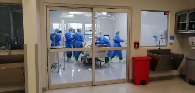 Gerencia de la CCSS solicita declarar alerta roja ante saturación de servicios de salud
