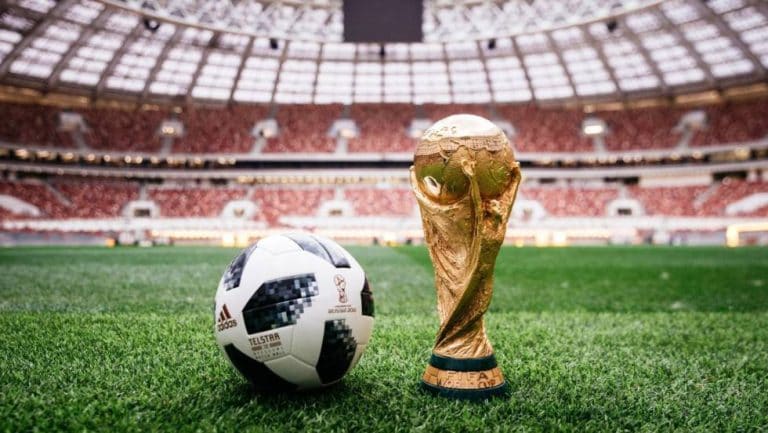 La FIFA estudiará la "viabilidad" de un Mundial cada dos años