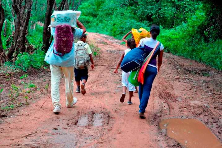 Panamá apela a la "dignidad" para abordar la migración y pide ayuda a la región: "Nadie quiere ser migrante"
