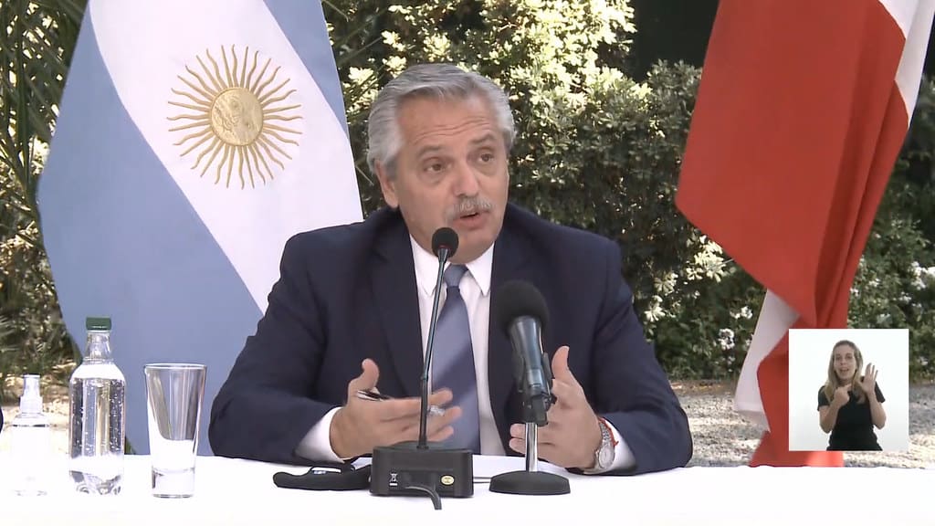 Imagen principal del artículo: El presidente de Argentina insta a debatir "sin hipocresía" la legalización de la marihuana