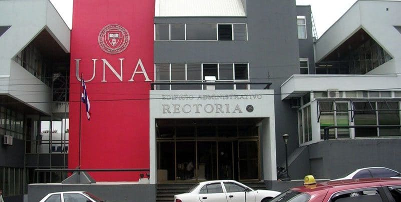 Imagen principal del artículo: UNA rechaza proyecto que plantea jornadas laborales de 12 horas