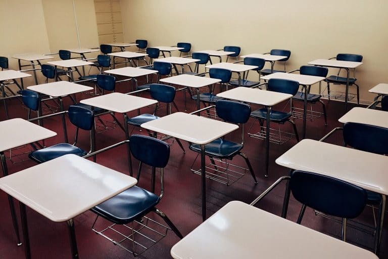Unos 160.000 hogares pobres no reciben subsidios ni becas en Costa Rica