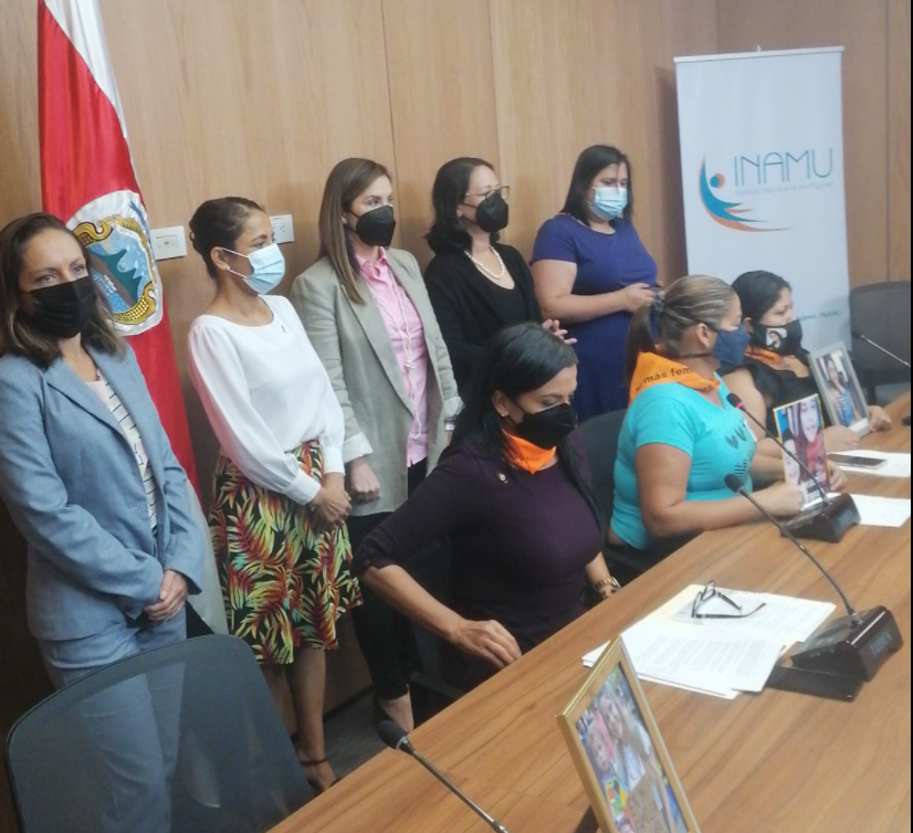 Imagen principal del artículo: Presentan proyecto de ley para apoyar económica y psicológicamente a familias víctimas de femicidio