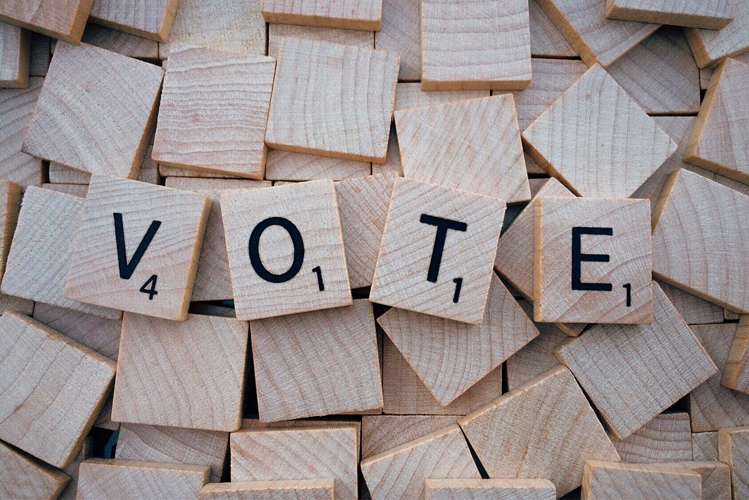 Imagen principal del artículo: Tres elecciones jugando a la democracia