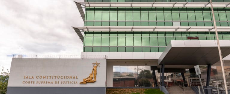 Sala IV le ordena al ministro de Seguridad que remita información solicitada por la Defensoría de los Habitantes