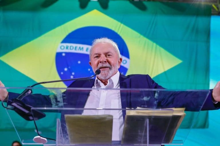 Brasil reelige a Lula para un cuarto período tras derrotar a Flávio Bolsonaro