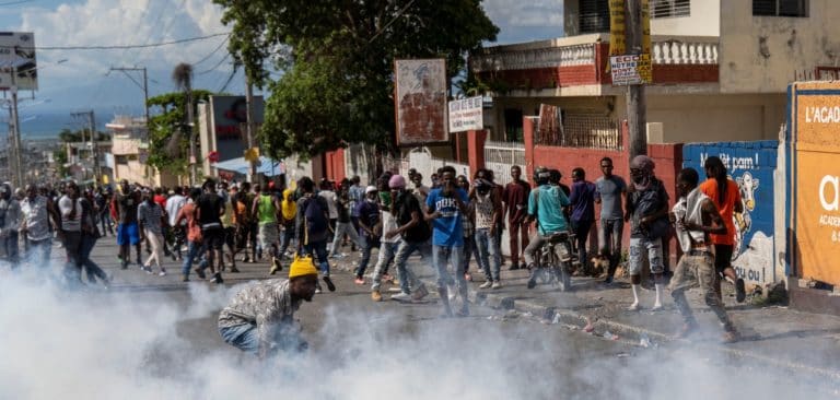 Miles protestan en Haití ante el aumento de la violencia en el país 