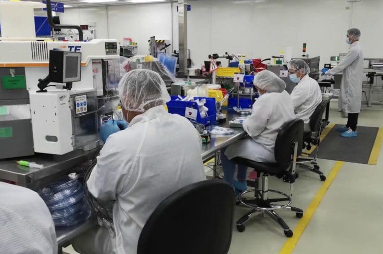 Cámaras empresariales instan a diputaciones a aprobar vía rápida para proyecto de jornadas 4x3