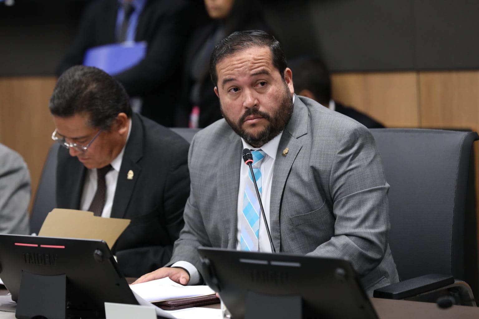 Imagen principal del artículo: Diputado del PLN propone nueva condonación para marchamos vencidos