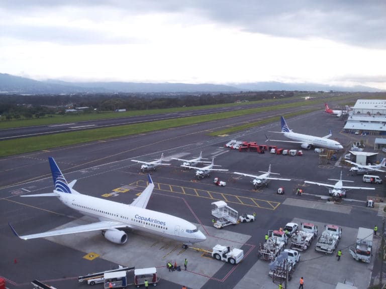 Aeropuerto Juan Santamaría registró en 2022 un 90% del tráfico de pasajeros prepandemia