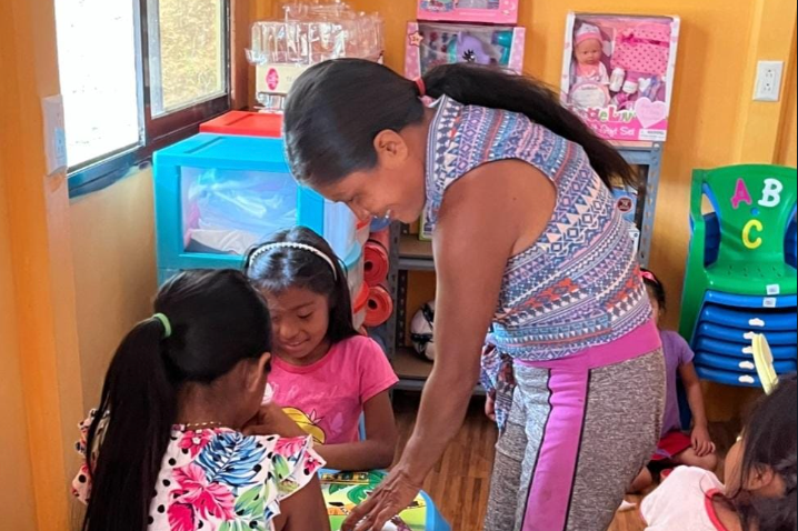 Liceo Rural de Roca Quemada estrena guardería para apoyar a jóvenes madres en sus estudios