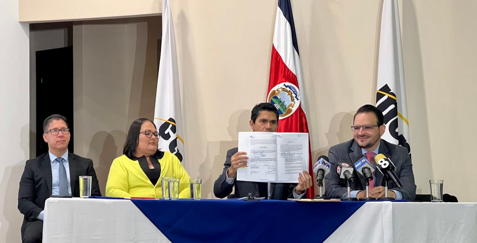 Imagen principal del artículo: BCIE da primer empujón a nueva odisea para ampliar la Ruta 1