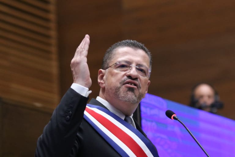 Calificación baja, negativa y riesgosa al primer año de la Administración Chaves Robles