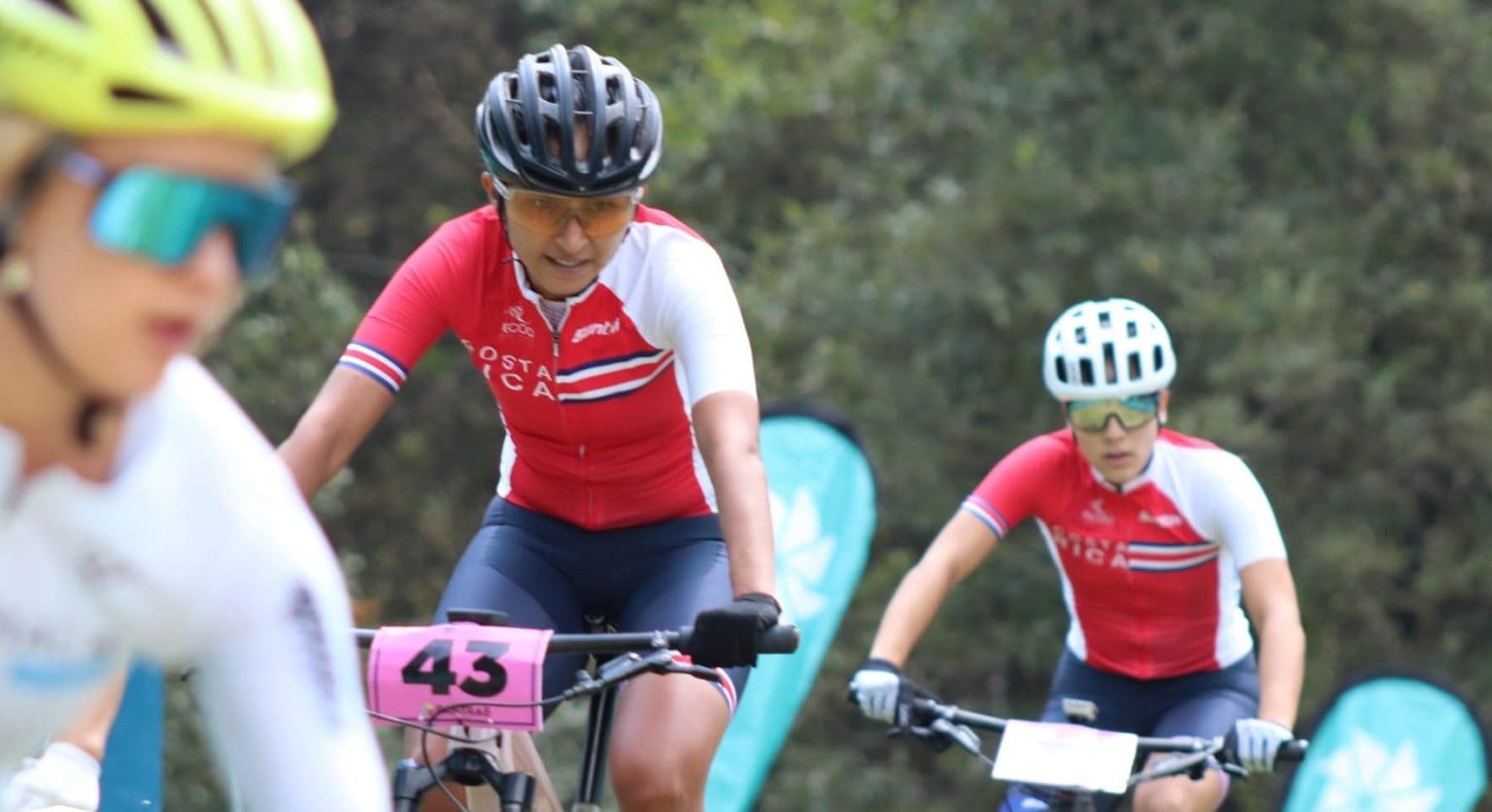 Imagen principal del artículo: Costa Rica brilla en el Centroamericano de Mountain Bike XCO: ¡Se conquistaron 9 medallas!