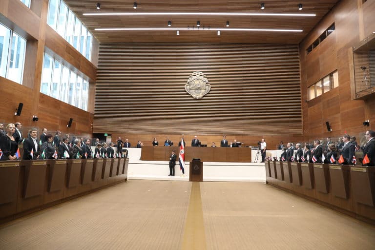 Congresistas reaccionan a fallo de la Sala IV sobre jornadas 4x3
