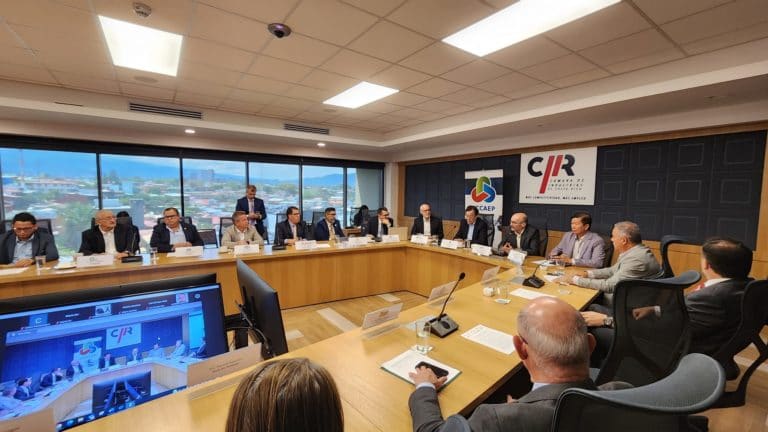 Cámaras empresariales piden al Banco Central bajar Tasa de Política Monetaria y medidas por el bajo tipo de cambio