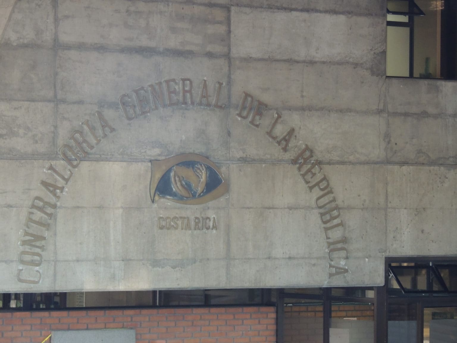 Imagen principal del artículo: Contraloría no pudo verificar cumplimiento de la regla fiscal en 2025