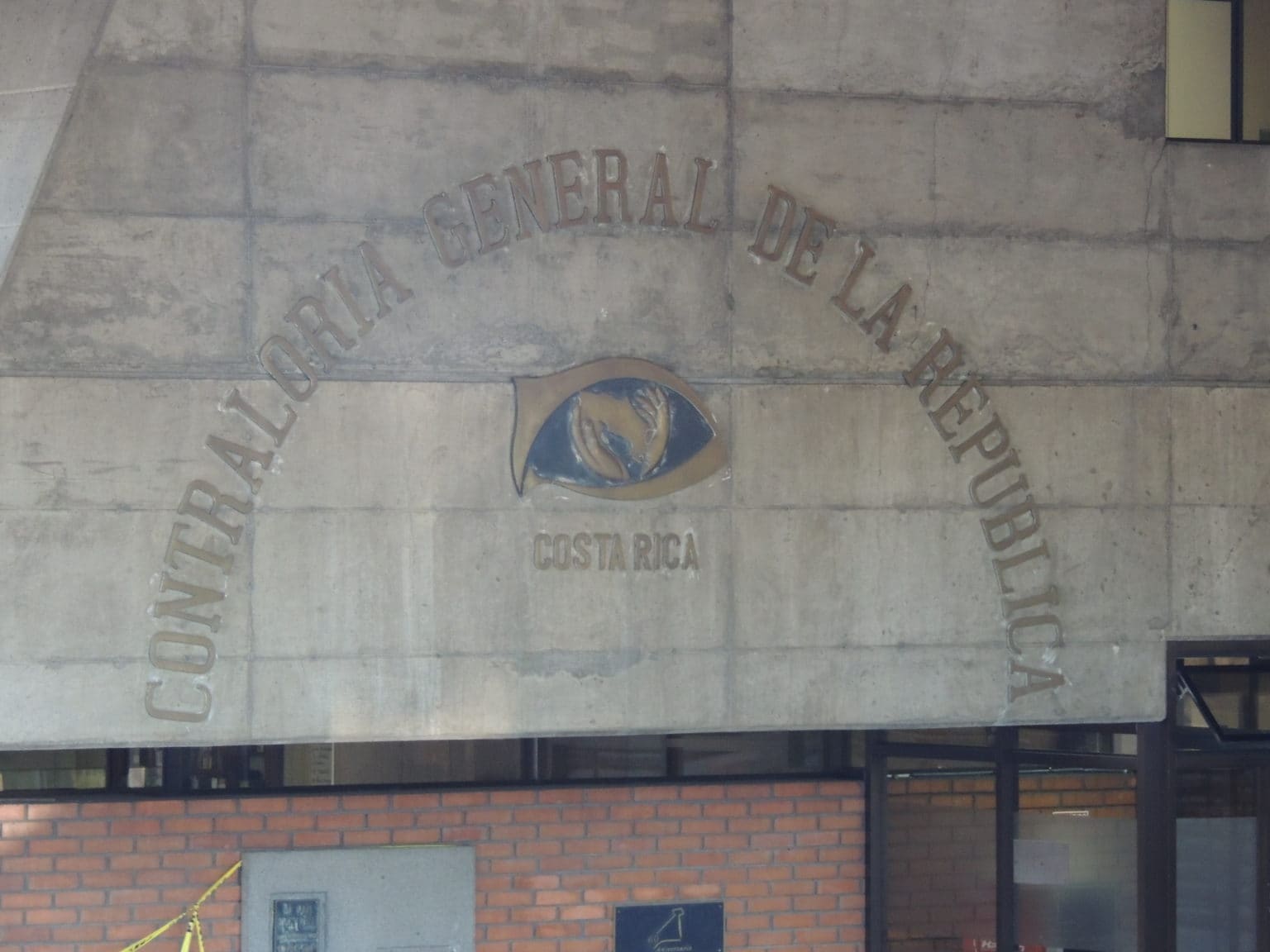Imagen principal del artículo: Contraloría aprueba presupuesto para intervenir rutas nacionales en Limón