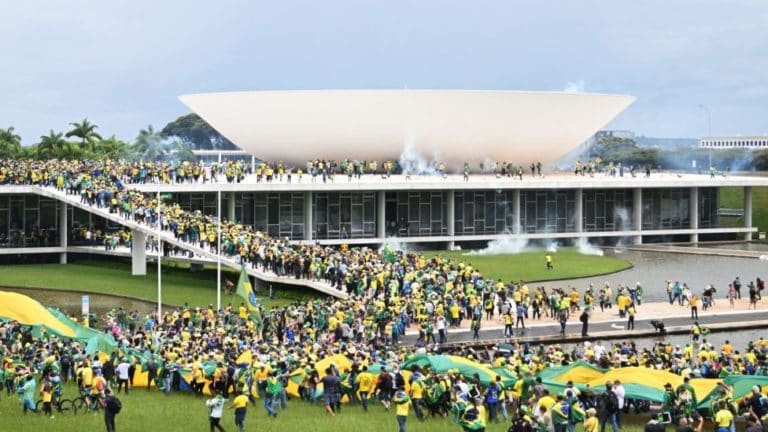 Fiscalía imputa a Jair Bolsonaro por intento de golpe de Estado y planear asesinato contra Lula y un juez