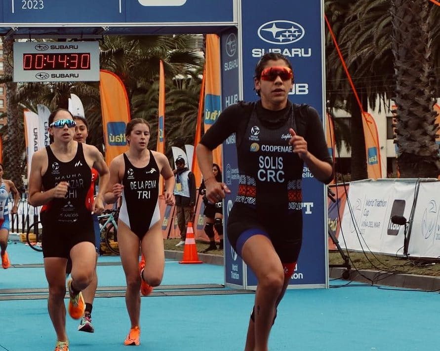 Imagen principal del artículo: Triatleta tica Raquel Solís consigue podio continental en Chile para cerrar su temporada internacional 2023