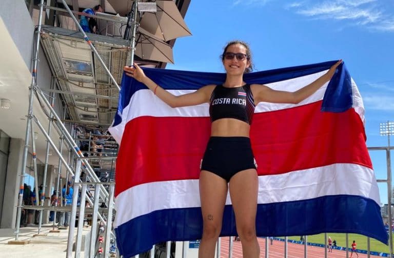 Melissa Calvo alcanza el cuarto lugar de América y el mejor tiempo de su vida en Santiago 2023