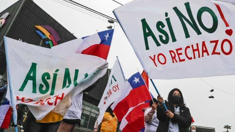 Chile rechaza por segunda vez un proyecto de nueva Constitución