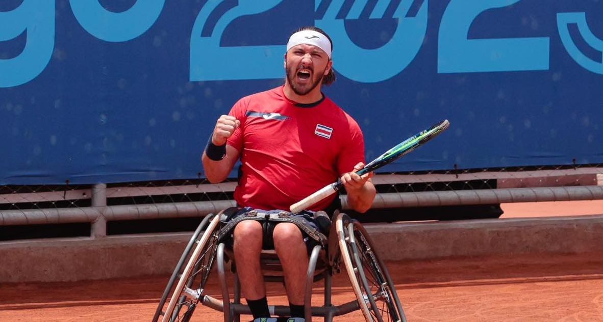 Imagen principal del artículo: Paratenista tico José Pablo Gil conquista título de campeón y subcampeón en el torneo Indian Wells de Estados Unidos