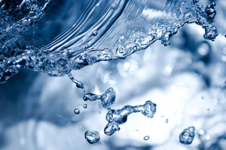 Aguas claras, amenazas oscuras