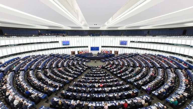 La Eurocámara acusa a Rusia de "intentos de desestabilización e injerencia en la UE y sus Estados miembros"