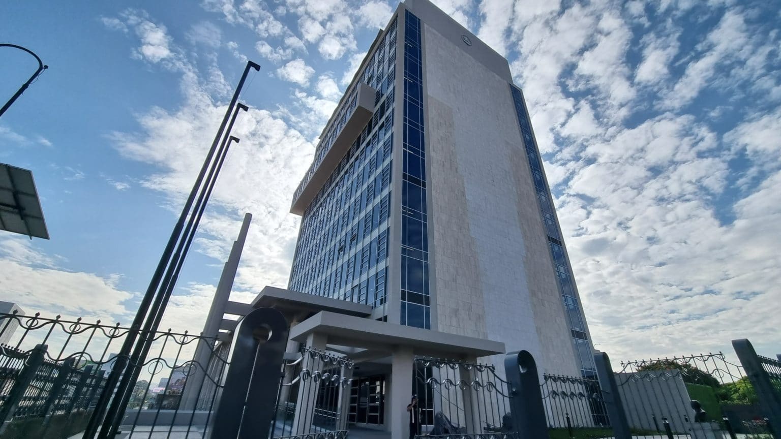 Imagen principal del artículo: Solicitud de pensión por vejez se podrá hacer en línea desde el 21 de julio