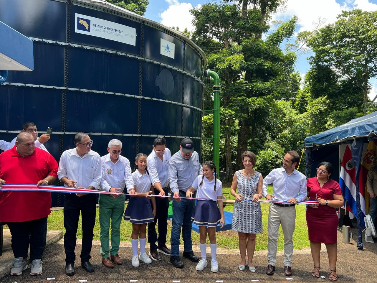 Imagen principal del artículo: Inauguran nuevo acueducto que llevará agua potable a Puerto Viejo y La Virgen de Sarapiquí