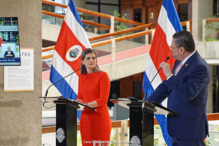 Laura Fernández será la nueva ministra de la Presidencia