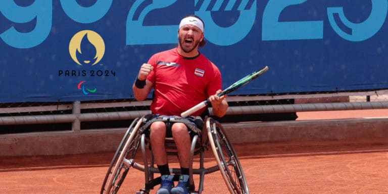 Paratenista tico José Pablo Gil clasificó a los Juegos Paralímpicos de París 2024