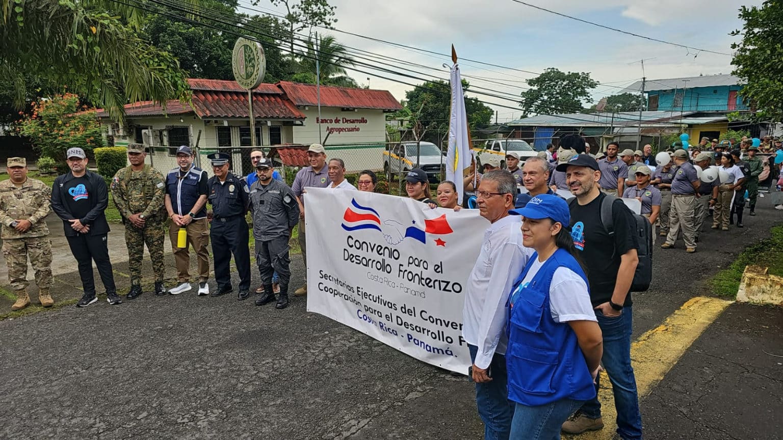 Imagen principal del artículo: Costa Rica y Panamá conmemoran el Día Mundial contra la Trata de Personas con caminata binacional